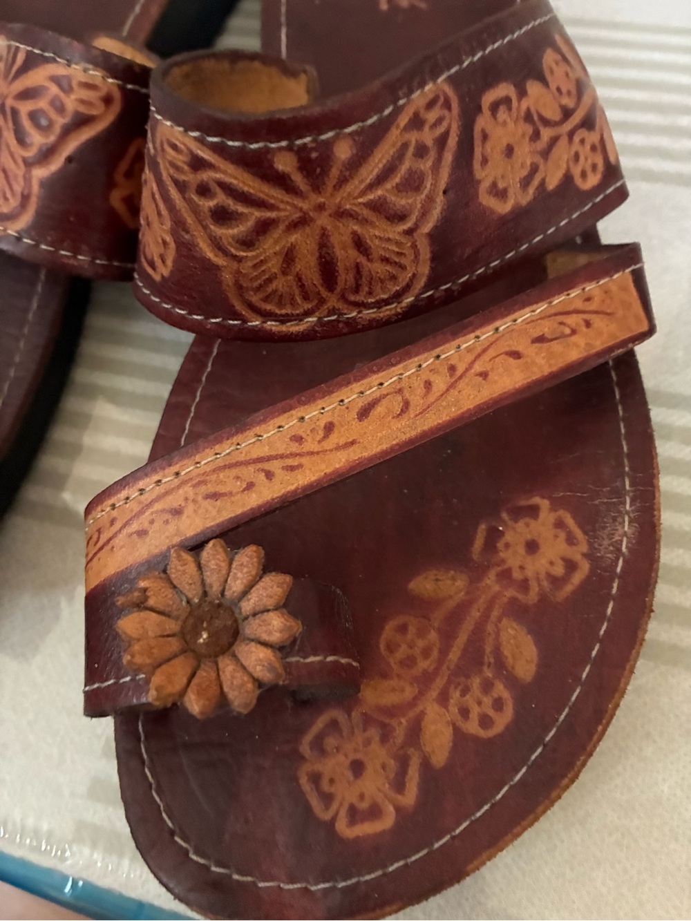Hand-Tooled 🇲🇽 purple Leather Floral & Butterfly Slide Sandals